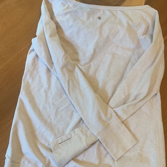 Lululemon pullover - Picture 3 of 3